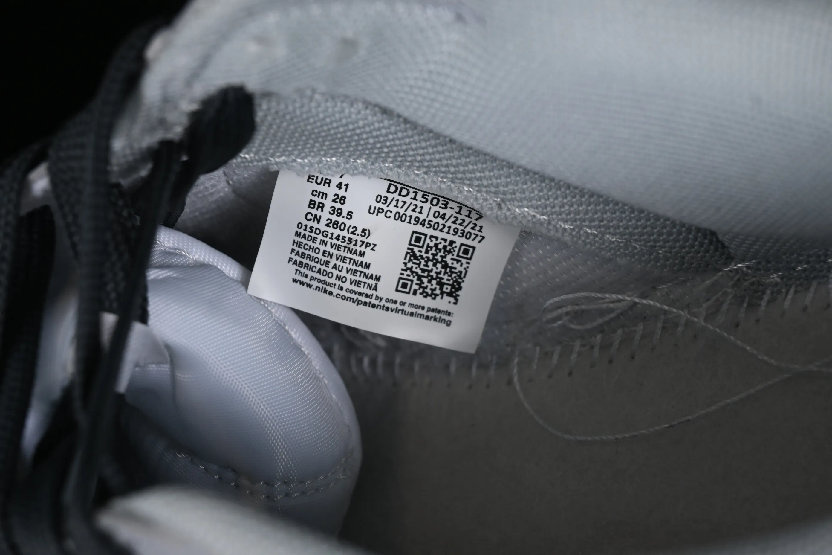 All Categories Nk SB Dunk Series Nk SB Dunk Low Low-top Sneakers Special Price Nk Dunk Low "Light Smoke Grey" White Gray SB Low-top Sports and Leisure Sneakers DD1503-117